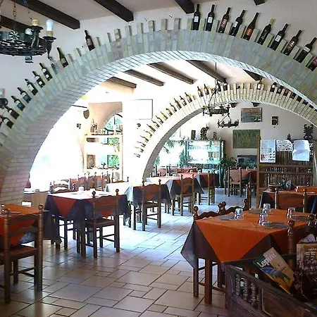Agriturismo Il Capannaccio Alloggio per agriturismo Sezze